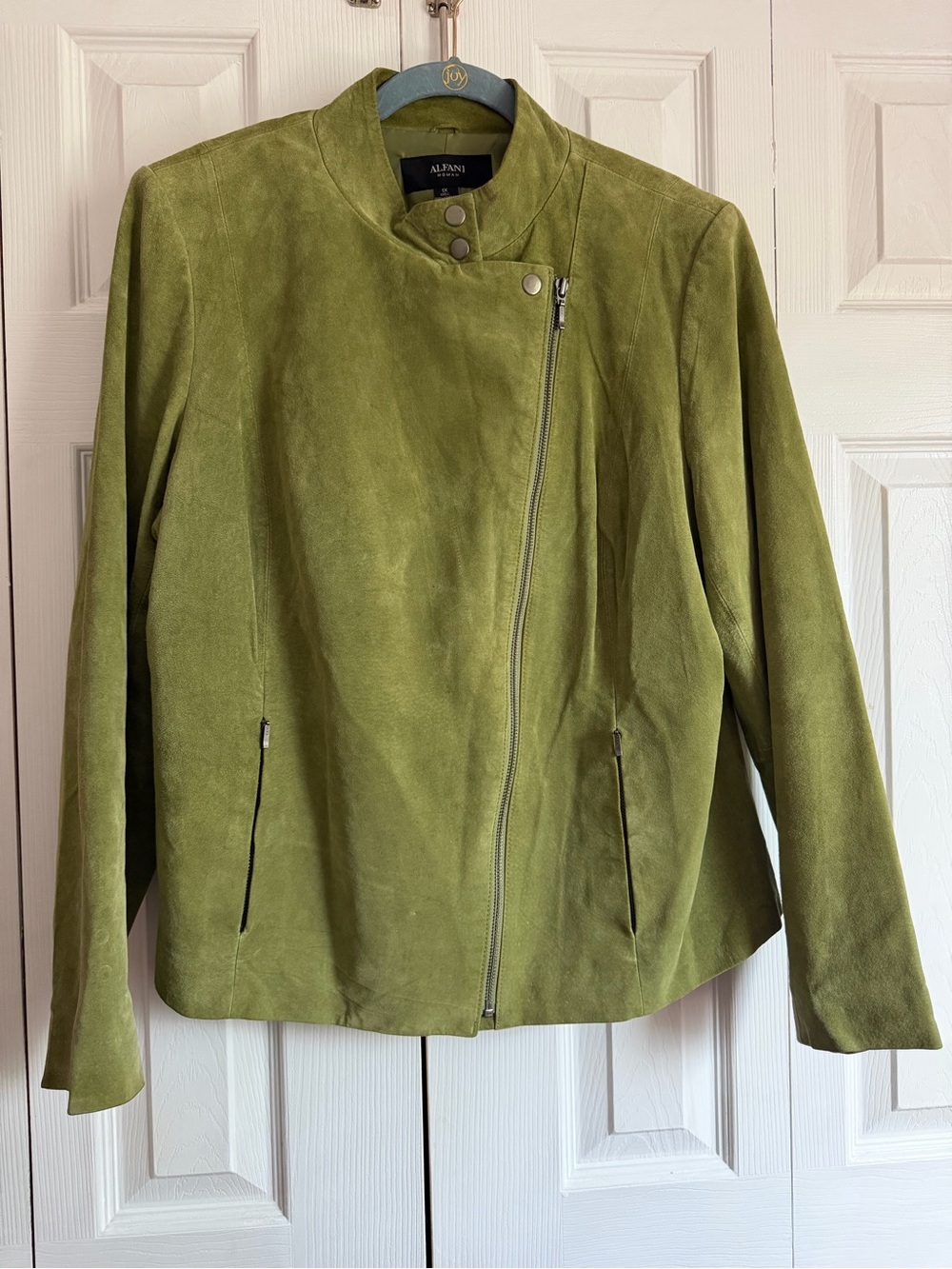 Olive green women’s Alfani moto leather jacket size 1X